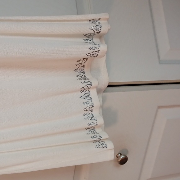 Ruby Rd. top - Picture 3 of 8